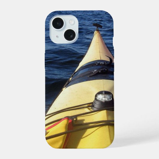 Kajak am See iPhone 15 Hülle (Rückseite)