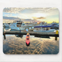 Kajak schweben über Wolken und Sonnenuntergangsref