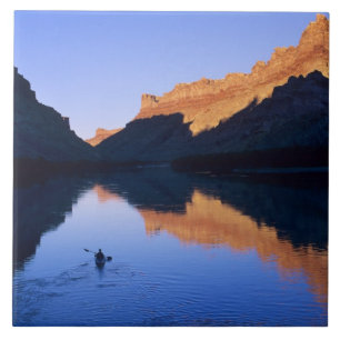 Kajakfahren auf dem Colorado River in Spanish Fliese