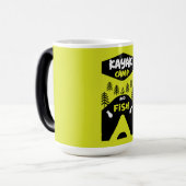 Kajakfisch und Angelgeschenke Verwandlungstasse (Vorderseite Links)