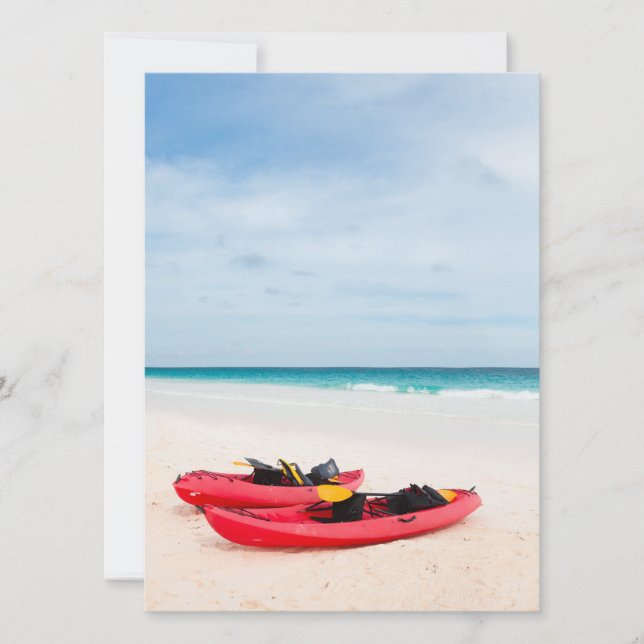 Kajaks am Strand (Vorderseite)