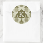 Kakifarbiges Ananas-Muster | addieren Ihre Runder Aufkleber (Tasche)