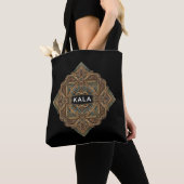 KALA: Der Gilded Relic Tasche (Von Nahem)