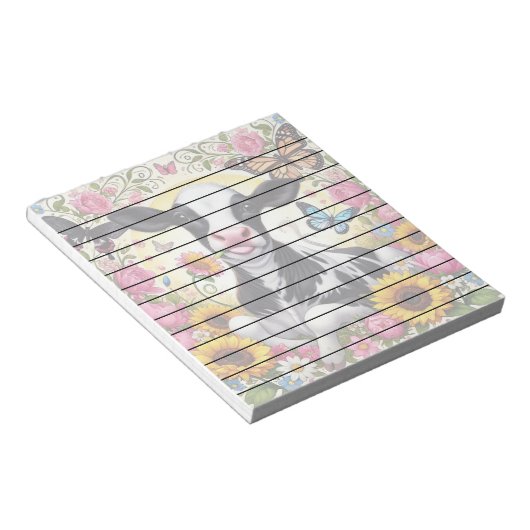 Kalb in einem pulsierenden Flora- und Schmetterlin Notizblock (angewinkelt)