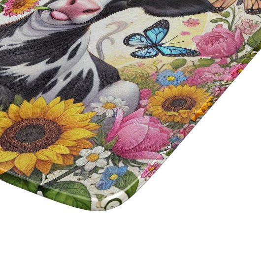 Kalb in einem pulsierenden Flora- und Schmetterlin Schneidebrett (Ecke)