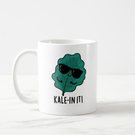 Kale in It Funny Veggie Kale Pun Kaffeetasse (Links)
