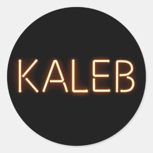 Kalebname in glühenden Neonleuchten Runder Aufkleber
