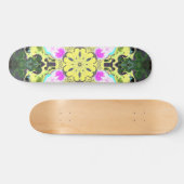 Kaleidoskop-Blume Gelb und Rosa Skateboard (Horizontal)
