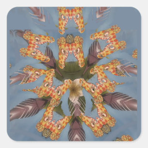 Kaleidoskop-Giraffen-Mandala: Abstrakte Safari-Kun Quadratischer Aufkleber