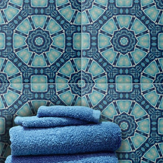 Kaleidoskopisches Weichblau und Indidigo Geometric Fliese