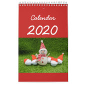 Kalender 2020 für Golfer mit Golfball auf Grün (Titelbild)