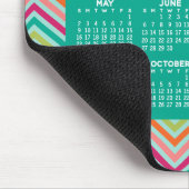 Kalender 2023 - riesige, farbenfrohe Zickzack Dars Mousepad (Ecke)
