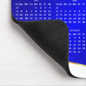 Kalender 2024 auf blauem Hintergrund Mousepad (Ecke)