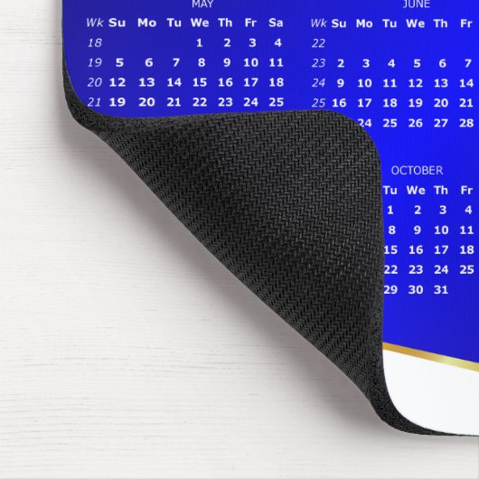 Kalender 2024 auf blauem Hintergrund Mousepad (Ecke)