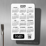 Kalender 2025 mit Business-Logo und QR-Code Magnet<br><div class="desc">Ein moderner Kalender 2025 für einen Firmenurlaub. Ein Kalender ist enthalten,  der für jedes Geschäft verwendet werden kann. Fügen Sie Ihr Logo und einfachen Text zu diesem nützlichen Design. Wenn Sie etwas bewegen möchten,  klicken Sie auf die Schaltfläche Anpassen,  um Änderungen vorzunehmen.</div>