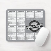 Kalender mit Logo und Text - grau und weiß Mousepad (Mit Mouse)