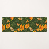 Kalifornien-Mohn und -Motten auf dunkelgrün Yogamatte (Vorderseite (Horizontal))