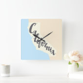 Kalifornien Pinselbriefe mit Silhouette Karte Quadratische Wanduhr (Zuhause)