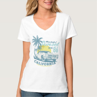 Kalifornien-Strand-Vibes-Sonnenuntergang & Auto T-Shirt