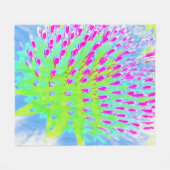Kalkgrün und Lila Abstrakte Kone-Blume Fleecedecke (Vorderseite (Horizontal))