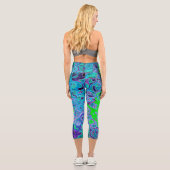 Kalkgrüner Groovy Abstrakt Retro Liquid Swirl Capri Leggings (Rückseite)