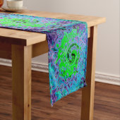 Kalkgrüner Groovy Abstrakt Retro Liquid Swirl Großer Tischläufer (Beispiel)