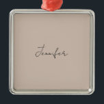 Kalligrafie Eleganter Schlichter einfacher Name Ornament Aus Metall<br><div class="desc">Suchen Sie eine schöne Kalligrafie mit einer ästhetischen Handschrift? Dieses einfache,  auffällige Design ist für Sie. Dieses Produkt beeindruckt sofort diejenigen,  die es sehen. Das feine und geschmackvolle Design spiegelt sofort die Qualität Ihrer Beziehung und Familie wider.</div>