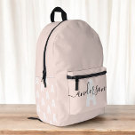 Kalligrafie Monogramm Rosa Bedruckter Rucksack<br><div class="desc">Machen Sie sich mit diesem personalisierten Rucksack für die Schule fertig! Dieser Rucksack, der Ihren Namen in der Kalligraphie trägt, Ihr Monogramm wunderschön in einem kühlen, modernen Schriftart überlagert, verbindet Praxisnähe mit einer einzigartigen Touch. Sie ist geräumig und dauerhaft und eignet sich perfekt, um alle Ihre wesentlichen Dinge - von...</div>