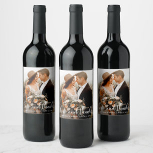 Kalligrafie Schrift Liebe und Dank Foto Hochzeit Weinetikett