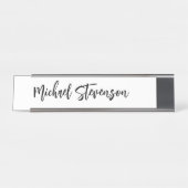 Kalligrafie Schwarz-weiß Personalisiert Schlicht m Schreibtischnamensplakette (Vorderseite )