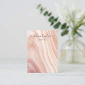 Kalligrafischer rosa Marmor Visitenkarte (Stehend Vorderseite)