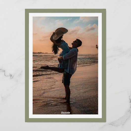 Kalligrafisches Sage Green Gold Gerahmt Classic Fo Folieneinladung (Rückseite)