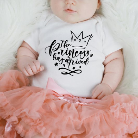 Kalligraphie, die Prinzessin ist angekommen Baby Strampler