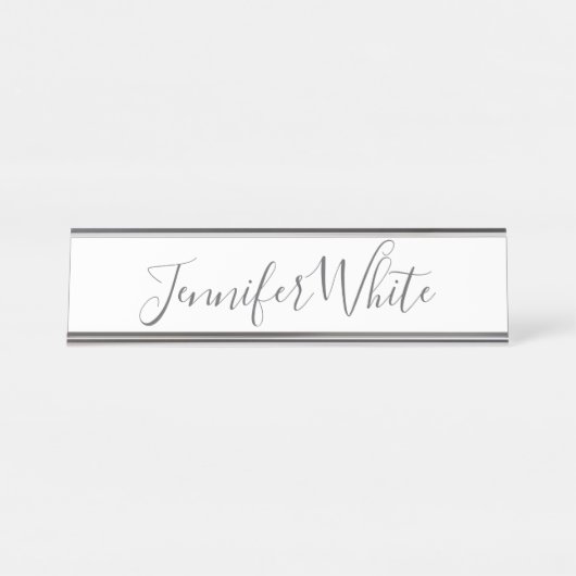 Kalligraphie Elegant Bold Retro Grau Weißer Name Schreibtischnamensplakette (Vorderseite )