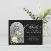 Kalligraphie-Feier der weißen Blume Einladung (Stehend Vorderseite)