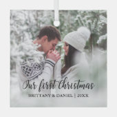 Kalligraphie Unser erstes Weihnachtskuchen-Foto Ornament Aus Glas (Vorderseite)