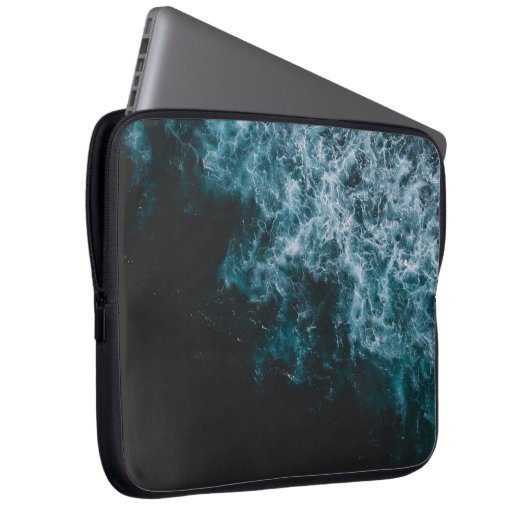 KALMKÖRPER LAPTOPSCHUTZHÜLLE (Vorne Rechts)