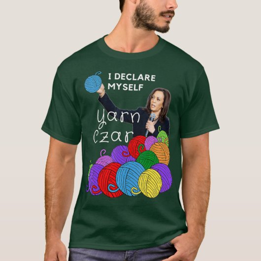Kamala Crochets Yarn Czar Wheres Kamala Shes T-Shirt (Vorderseite)