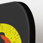 Kamala entfernt Stubborn-Orangenstains Pickleball Schläger (Linke Seite)