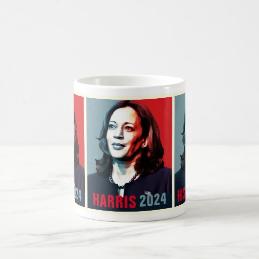 Kamala Harris 2024 Pop Art Triptych Kaffeetasse (Mittel)