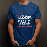 Kamala Harris 2024 und für das Präsidentschaftswah T-Shirt<br><div class="desc">Unterstützen Sie Harris und Walz mit diesem Wahldesign 2024! Der Vintage Retro-Stil ist für jeden Demokraten eine kühne Aussage. Zeigen Sie Ihren politischen Stolz und wählen Sie Harris Walz für Präsident und VP! Nehmen Sie die Kampagne 2024 mit unserem Harris Walz Merch ein! Mit seinem Vintagen Retro-Design ist es perfekt...</div>