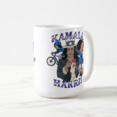 Kamala Harris Bootleg Rap Style Election Kaffeetasse (VorderseiteRechts)