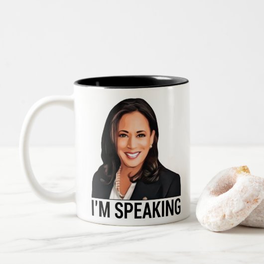Kamala Harris Debatte ich spreche Zweifarbige Tasse (Mit Donut)