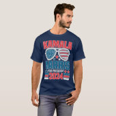 Kamala Harris für Präsident 2024 Glasses Unisex T-Shirt (Vorne ganz)