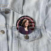 Kamala Harris für Präsident 2024 Jumbo-Sized Button (Beispiel)