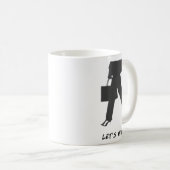 Kamala Harris Heels treten auf Red Mega Hat wählen Kaffeetasse (VorderseiteRechts)