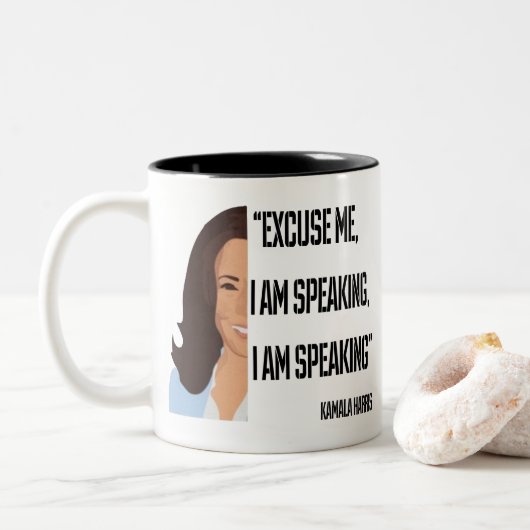 Kamala Harris, ich spreche Zweifarbige Tasse (Mit Donut)