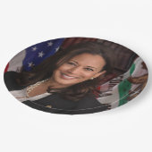 Kamala Harris Kandidat für das Amt des Präsidenten Pappteller (Schrägansicht)