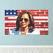 KAMALA HARRIS LEINWANDDRUCK (Insitu (Holzboden))