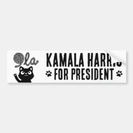 Kamala Harris Präsident 2024 Comma La Cat and Yarn Autoaufkleber